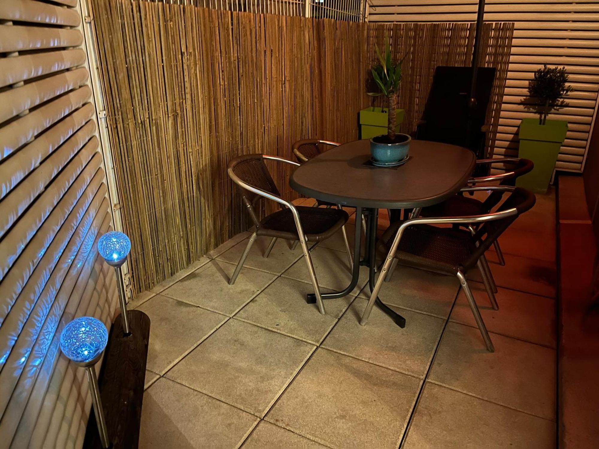 Apartment T2 Avec Terrasse Centre D'aix En Provence *